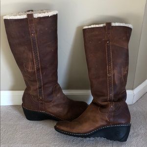 Ugg Hartley Tall Shearling Boots Wedge Leather 11